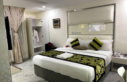 Benin City Hotel | Vertus Hotel and Suites