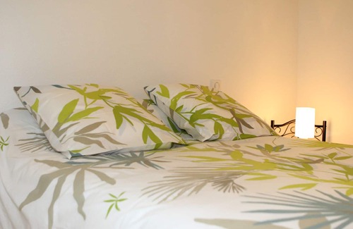 Lamalou-les-Bains Apartamento | Muy bonito T2 totalmente equipado, con terraza, clasificado 3 estrellas moderno y confortable