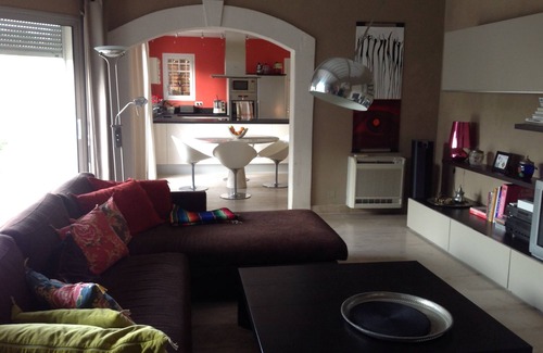 Lunel Villa | Muy bonita villa, cómoda y muy luminosa, en una zona residencial.