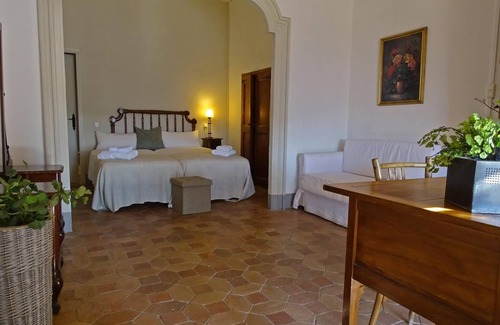 Santes Creus Cabaña | Casa muy confortable y espaciosa. 3000m2 de jardín, barbacoa y piscina privada