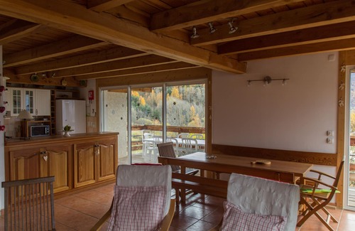 Saint-Sauveur Chalet De Esquí | cómoda casa de campo cerca de Embrun Serre Ponçon -LAC