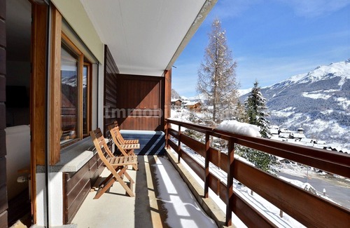 Grimentz Apartamento | Very comfortable flat for 7 people, living room with fireplace, kitchen area with dishwasher, 1 doub