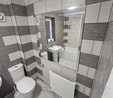 Coventry Apartamento | Very cosy 3 bedroom house close to city