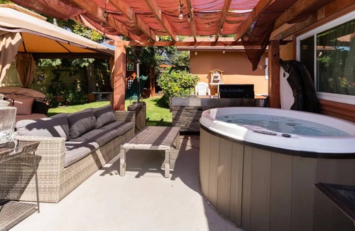 Simi Valley Apartamento | Very Cute Simi Valley 1 Bedroom Guest Apartment w/pool
