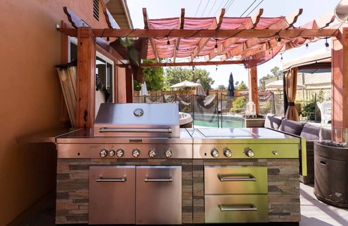 Simi Valley Apartamento | Very Cute Simi Valley 1 Bedroom Guest Apartment w/pool