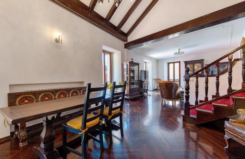 Consiglio di Rumo Apartamento | Very Elegant Historic Apartment F2
