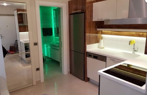 Seki Apartamento | Apartamento muy fresco en el piso 10 con vistas al mar.