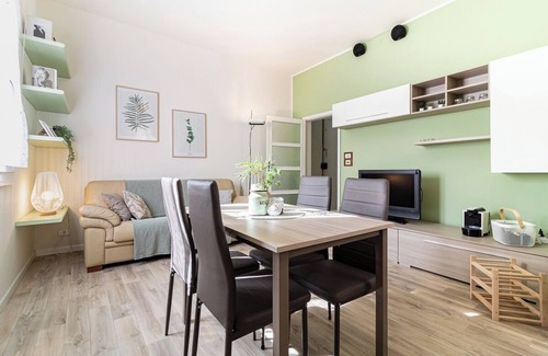 Castelfranco Emilia Apartamento | Very fresh cozy app.to just ristr. for fam. even long stay