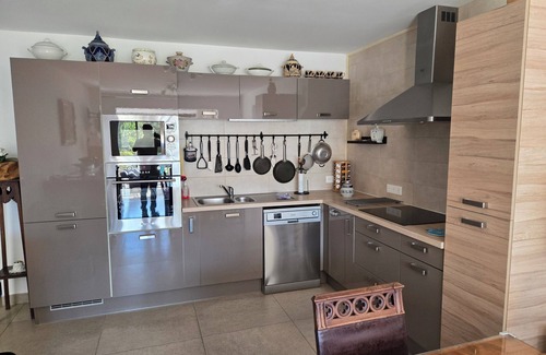 Cannes La Bocca Apartamento | Muy bonito 100 M. Carrère, cerca de la playa