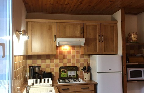 Die Apartamento | Justin-Apartamento-Apartamento-Baño privado con ducha-Vista al Jardín