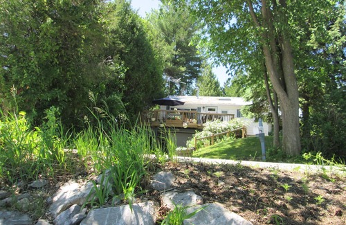 Alburg Casa | Muy bonita casa para perros en el lago Champlain. Naturaleza, aire fresco, barbacoa!
