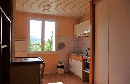 Die Apartamento | Chironne-Apartamento-Apartamento-Baño privado con ducha-Vista al Jardín