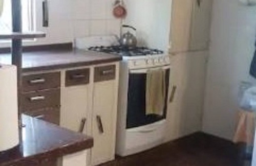 General San Martín Casa | Muy bonita casa con gran jardín, ideal para los amantes del verde.