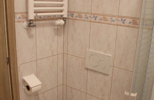 Servola-Chiarbola-Valmaura-Borgo San Sergio Casa | Very nice little house with large garden with barbecue