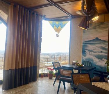 Uchisar Hotel | Very Peri Cappadocia - The Lifestyle Luxury Design Hotel