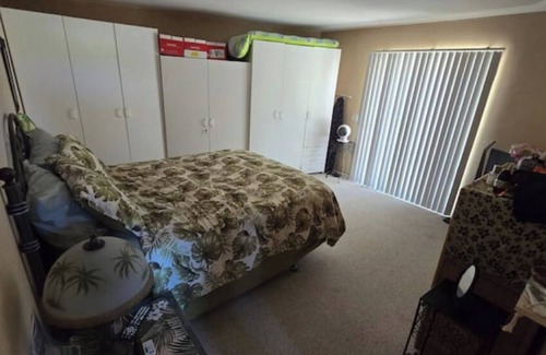 Simi Valley Casa | Very Private Guest House for 8 on Private 3.25 acre Estate behind 2 secure gates