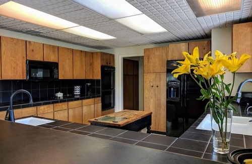Frazier Park Casa | Very private! Spacious Forest Home on 45 Acres - Exclusively Yours!