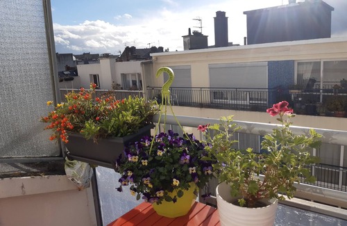 Anatole France Danton Apartamento | Quiet and bright top floor apartment with elevator near the sea