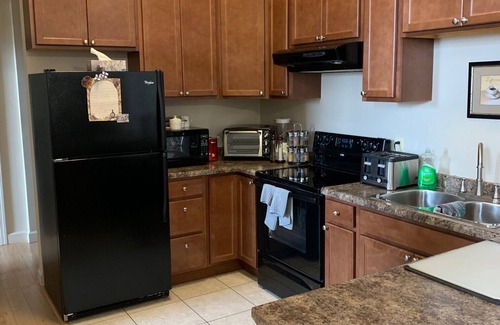 Thunder Bay Apartamento | -muy tranquilo, cómodo y amplio apartamento de 3 habitaciones, apto para familias y mascotas