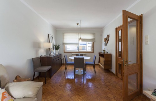 Mafamude Casa | Casa muy amplia y luminosa con GARAJE