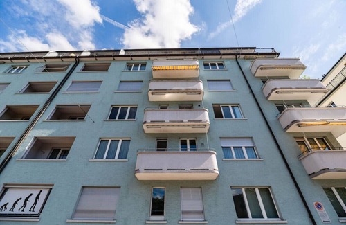 Hottingen Apartamento | Very spacious studio/city center (Parkview 4)