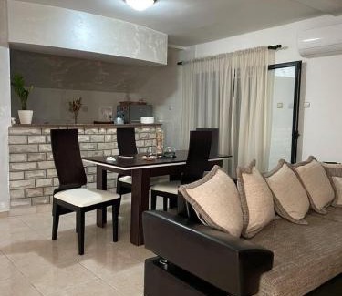 Mrcevac Apartamento | Very Spacious Vrijes Apartment w Balcony