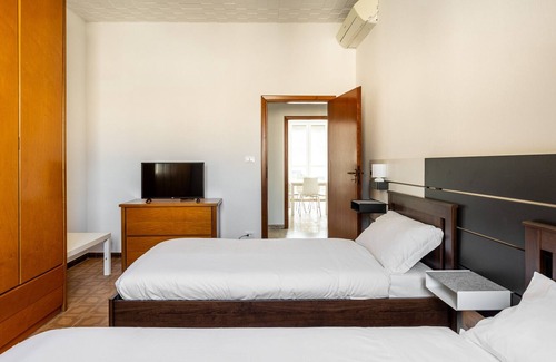 Navile Apartamento | Vestiari apartment II with terrace by Wonderful Italy