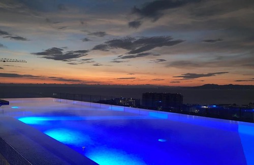 Alta Vista Apartamento | VEstrella luxury residence, roof top pool with ocean view, walk to town&beach