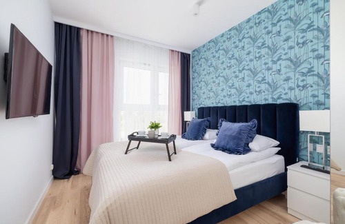Pradnik Bialy Apartamento | Vetulaniego Apartment with Air Conditioning & Parking by Renters Prestige