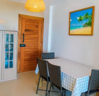 Antonio Diogo Apartamento | VGFUN-447 3 quartos 2 wcs Vista Mar Pé na Areia Praia do Futuro