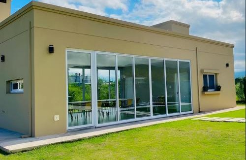 Salta Apartamento | Vi Hosting Cabañas Entre Cerros