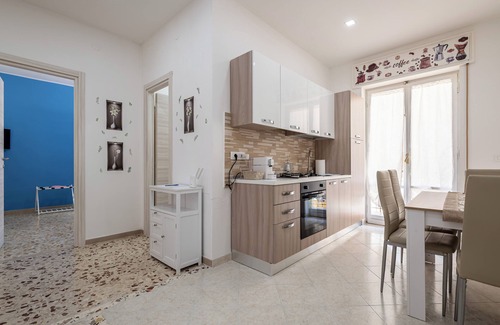 Bagnoli Apartamento | Via Diomede Carafa 58