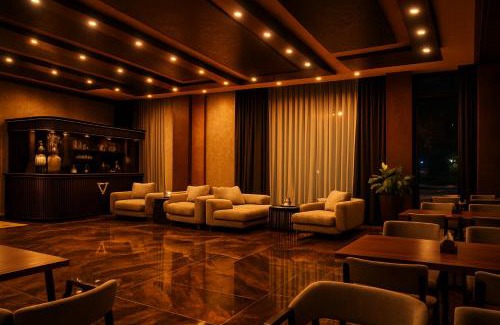 Erebuni Hotel | Via gio