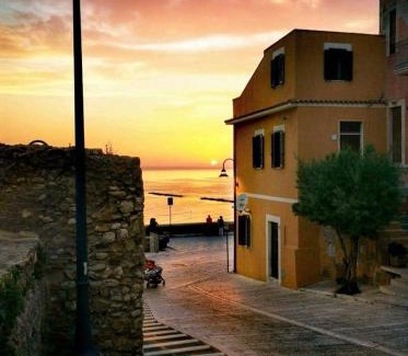 Termoli Apartamento | Via Montecastello Emotional Room
