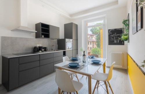 Isolotto Apartamento | Via Pollaiolo, 55 - Florence Charming Apartments - Comfort e Stile a 350mt dal Tram! First floor with elevator and car places on street