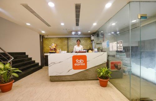 New Delhi Hotel | Via Seven Heaven