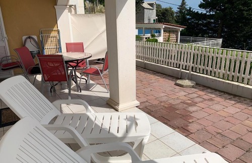 Mimice Apartamento | Via Sol mit Swimmingpool