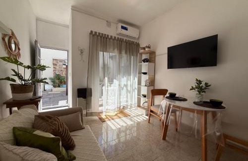 La Falda Apartamento | VIA VALENTINA "el deseo de volver" departamentos temporales sobre Av Eden centro