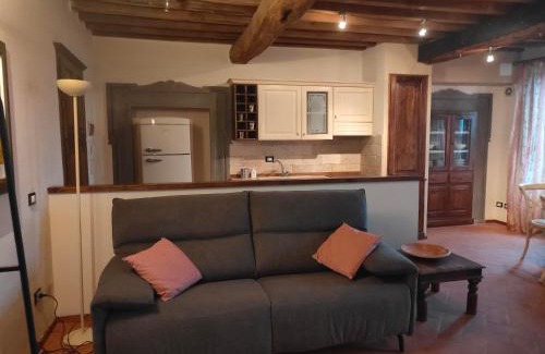Castagneto Carducci Casa | Via Varese 34 Affittacamere
