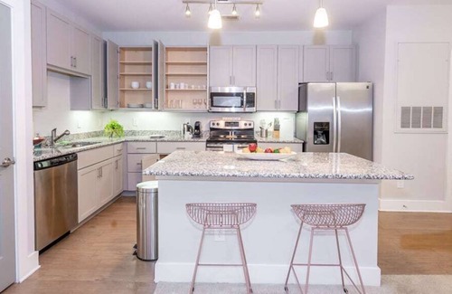 Morrisville Apartamento | Viagem Modern 2BR with Balcony,Pool&Gym