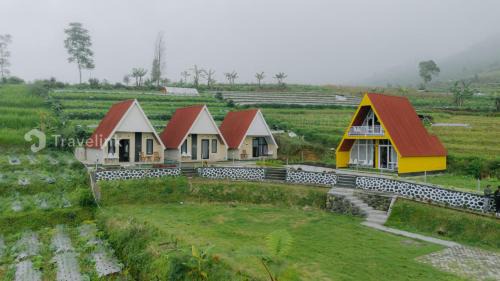 Wonosobo Cabina | Vianda Cabin By Travelink