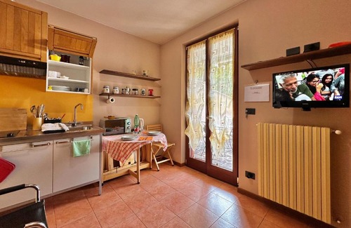 Torre de' Busi Casa | VIASANMARCO12.APT