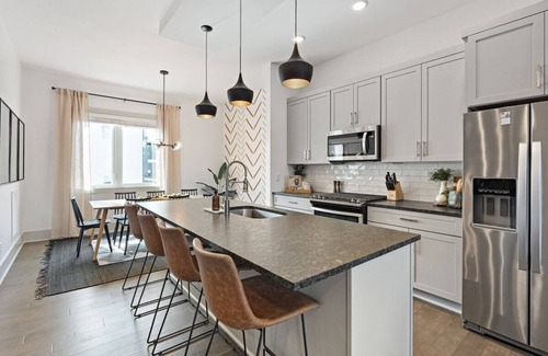 East Hill Casa | Vibe Place · Close to Broadway and East Nashville Hot Spots!