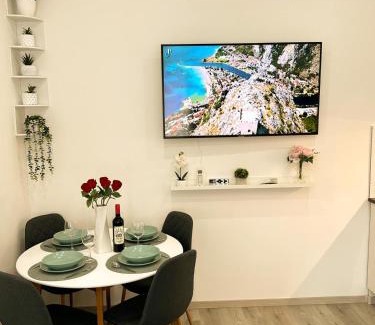 Szekesfehervar Apartamento | VIBE S31 Apartman ,AC,Free Parking