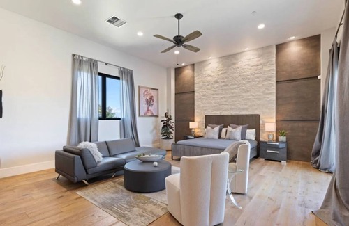 Cool Casa | Vibes like never before in this 150-acre Mountain Modern NorCal Oasis.