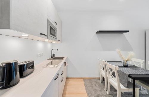Althangrund Apartamento | VibeStudio 304 - Central - AC - Licensed - Parking Nearby