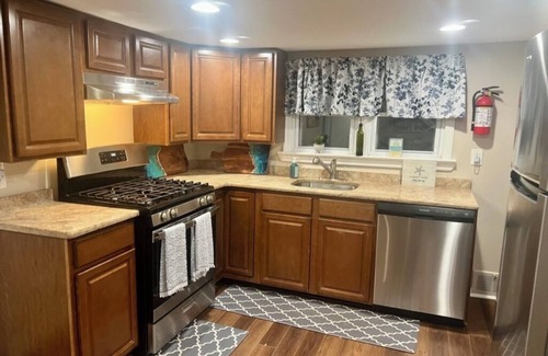 Ocean Township Casa | Vibrant Asbury Park Escape—Beach, Music, Art, and Dining at your doorstep.