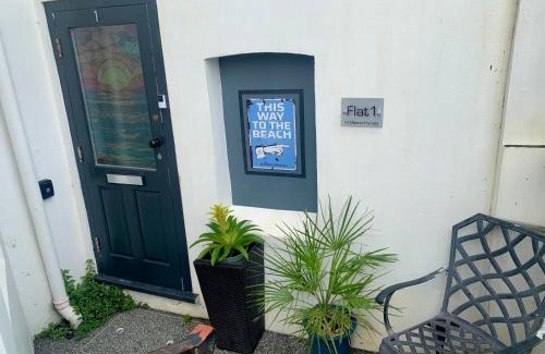 Folkestone Apartamento | Vibrant beachfront Folkestone getaway