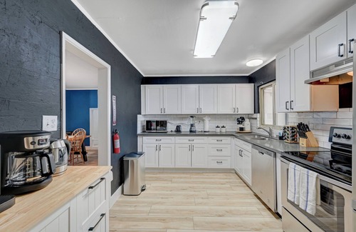 Henderson Casa | Vibrant Family Home With Pool