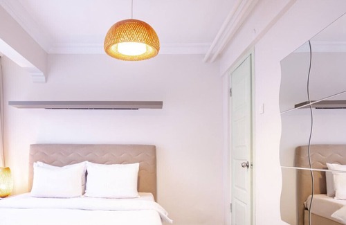 Gayrettepe Apartamento | Vibrant Flat Close to Zorlu Center with Backyard